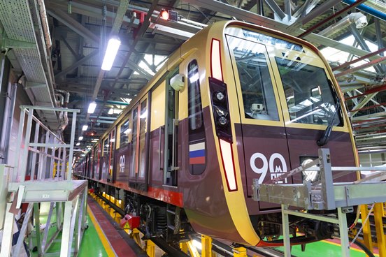 Московский метрополитен запустил ретропоезда на свое 90-летие